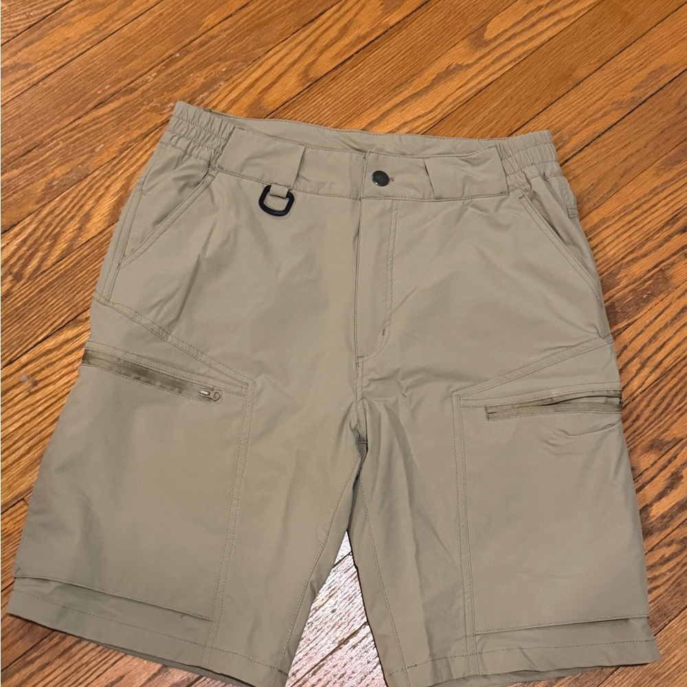 Free Country Khaki Outdoor Cargo Shorts | Size 32 | Lightweight Hiking Style